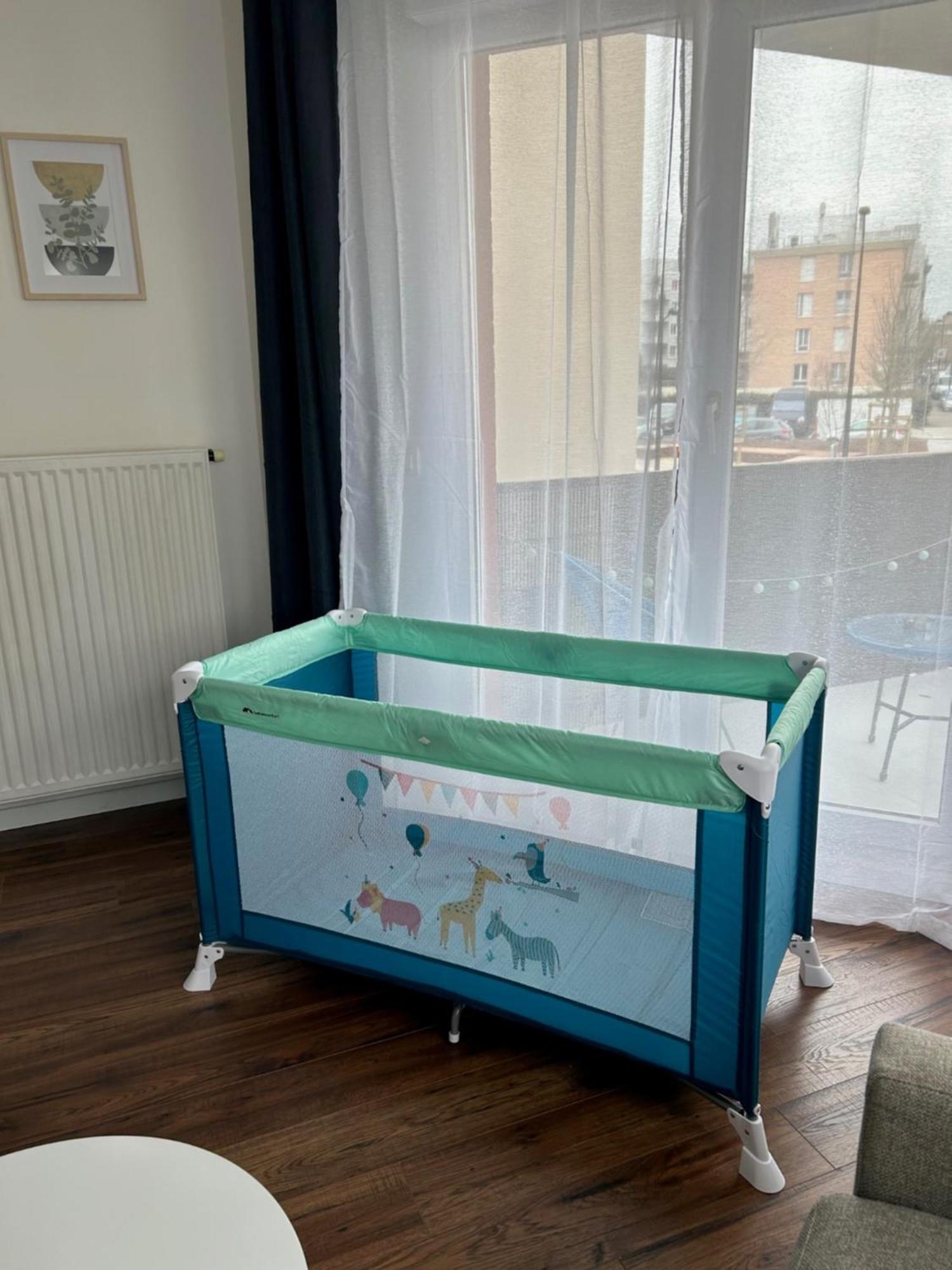 Appartement Cosy Et Calme Elancourt Exterior foto